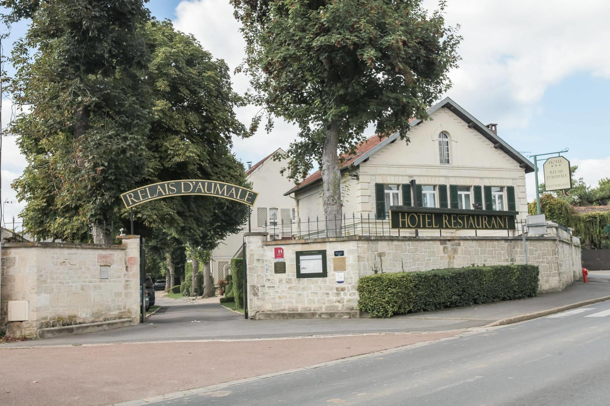 Hotel & Restaurant Le Relais D'Aumale Orry-La-Ville Exterior photo